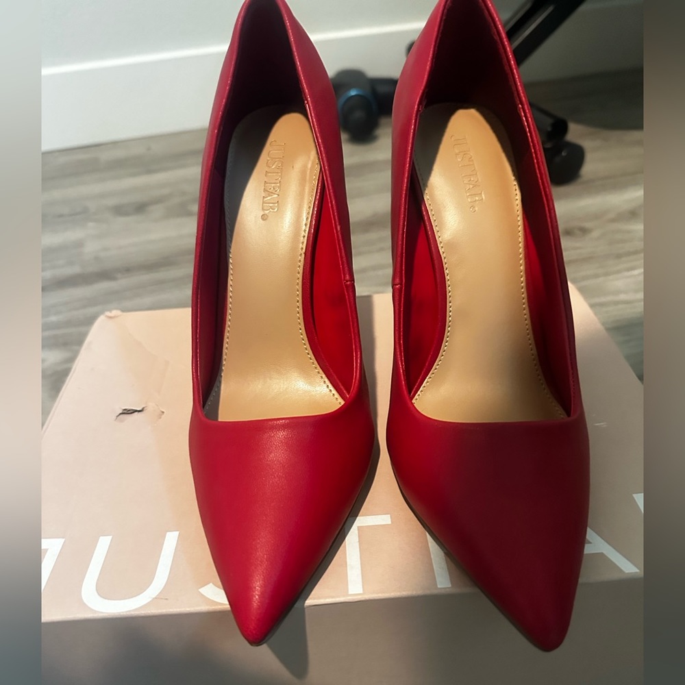 JustFab Gisselle Pump, Chili Pepper